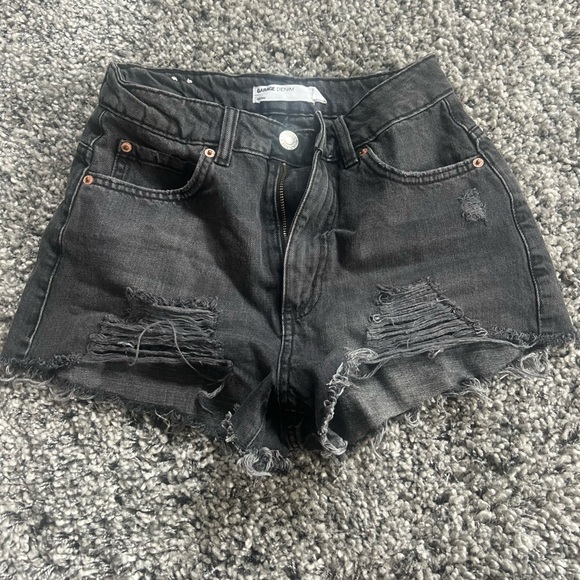 Garage festival black denim shorts in size 0 - Picture 1 of 2